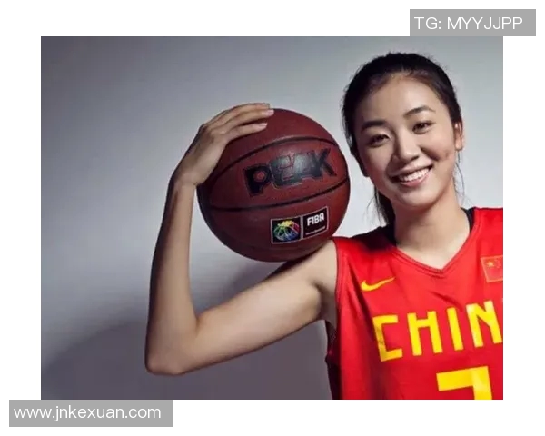 专访杨芳：探寻篮球界的成功秘诀与背后故事