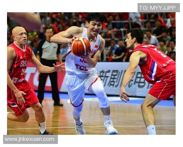 南京篮球队荣登篮球战术排行榜第二名展现强大实力与团队配合